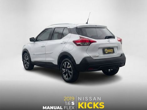 Nissan KICKS S 1.6 16V FlexStar 5p Mec.