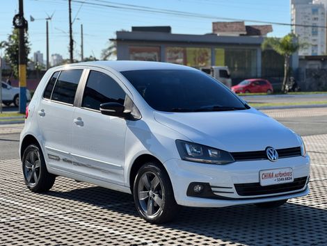VolksWagen Fox Connect 1.6 Flex 8V 5p