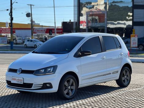 VolksWagen Fox Connect 1.6 Flex 8V 5p