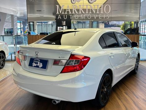 Honda Civic Sedan LXS 1.8/1.8 Flex 16V Mec. 4p