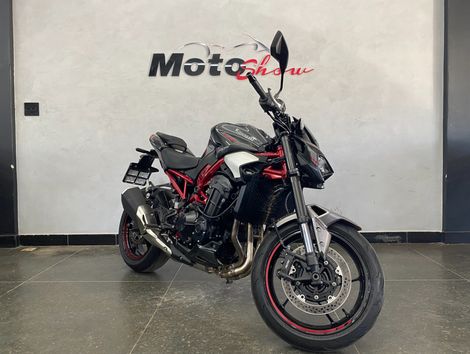 KAWASAKI Z 900