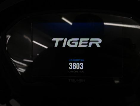 TRIUMPH TIGER 1200 XCA