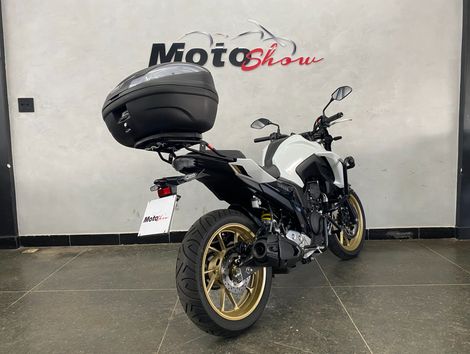 YAMAHA FZ25 250 FAZER CONNECTED