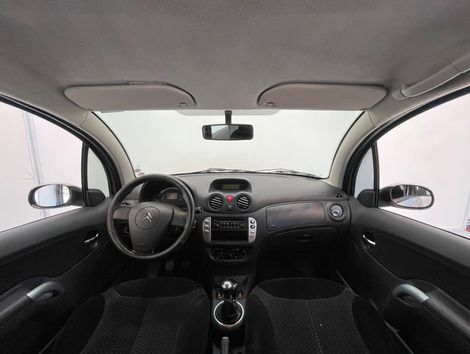 Citroën C3 Exclusive 1.4 Flex 8V 5p