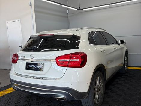 Mercedes GLA 200 Advance 1.6/1.6 TB 16V Flex Aut.
