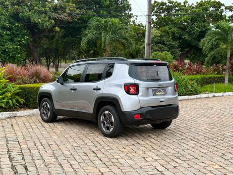 Jeep Renegade Sport 1.8 4x2 Flex 16V Aut.