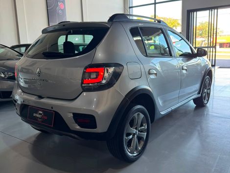 Renault SANDERO STEPWAY Flex 1.6 16V 5p