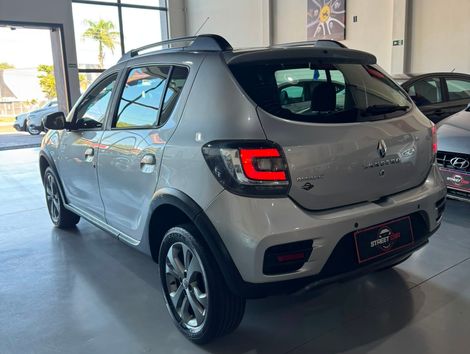 Renault SANDERO STEPWAY Flex 1.6 16V 5p