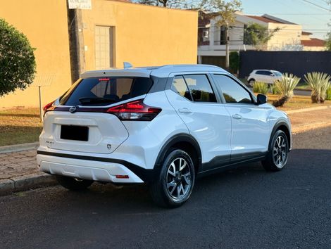 Nissan KICKS Sense 1.6 16V Flex Aut.