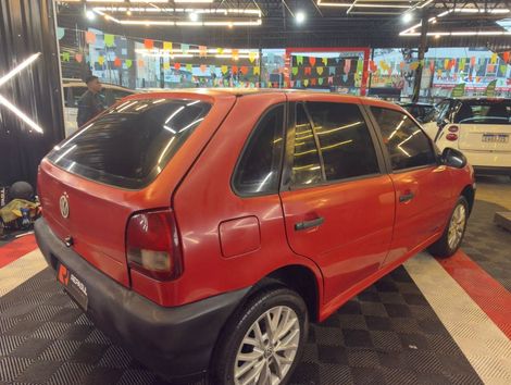 VolksWagen Gol 1000 Mi 16V/ Ouro 4p