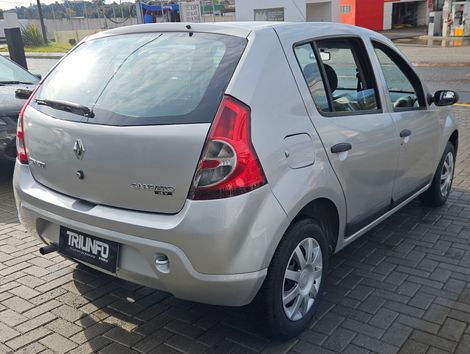 Renault SANDERO Expression Hi-Flex 1.0 16V 5p