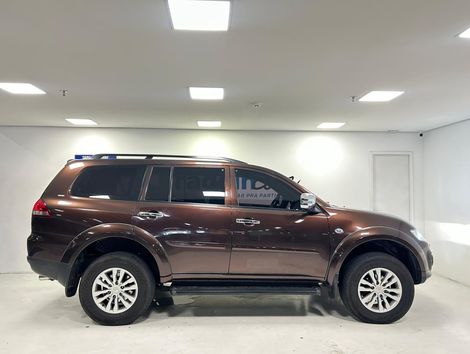 Mitsubishi Pajero DAKAR HPE 3.2 4x4 T.I Dies 5p Aut