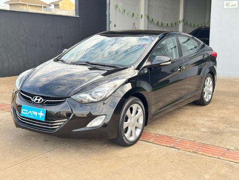 Hyundai Elantra GLS 1.8 16V Aut.