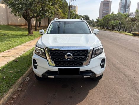 Nissan Frontier XE CD 4x4 2.3 Bi-TB Diesel Aut.