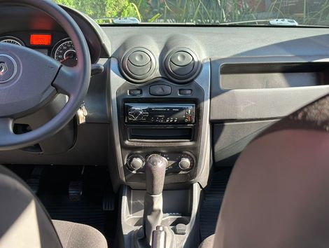 Renault LOGAN Authentique Hi-Flex 1.0 16V 4p