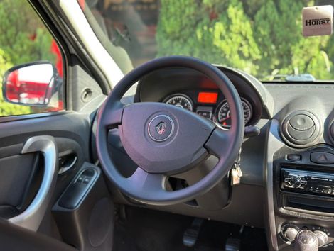 Renault LOGAN Authentique Hi-Flex 1.0 16V 4p