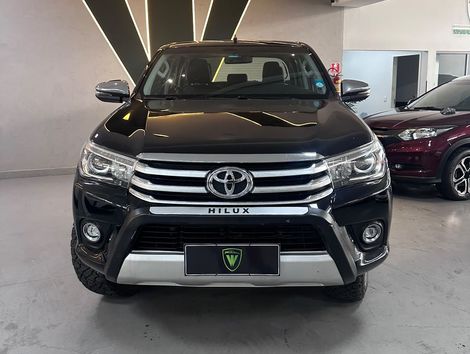 Toyota Hilux CD SRX 4x4 2.8 TDI 16V Diesel Aut.