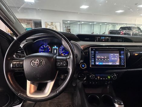 Toyota Hilux CD SRX 4x4 2.8 TDI 16V Diesel Aut.
