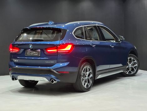 BMW X1 SDRIVE 20i X-Line 2.0 TB Active Flex