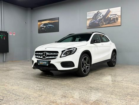 Mercedes GLA 250 Sport 2.0 TB 16V 4x2  211cv Aut.
