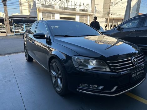 VolksWagen Passat TB 2.0 FSI/TSI 211cv Tiptronic 4p