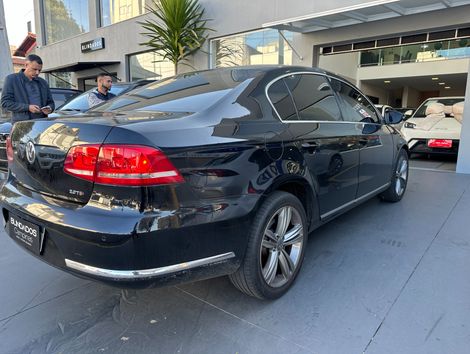 VolksWagen Passat TB 2.0 FSI/TSI 211cv Tiptronic 4p