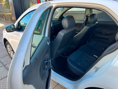 VolksWagen VOYAGE  Trendline 1.0 T.Flex 8V 4p