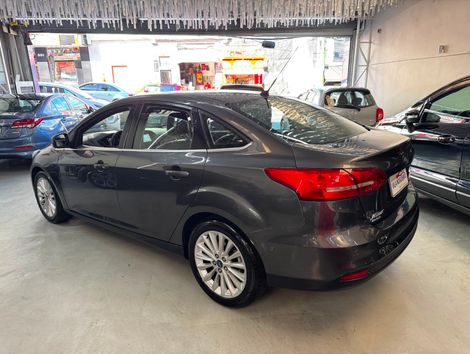 Ford Focus TITA/TITA Plus 2.0  Flex 5p Aut.