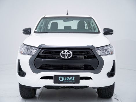 Toyota Hilux CD 4x4 2.8 Diesel Mec.