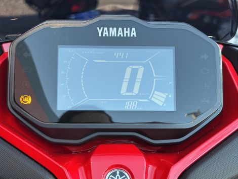 YAMAHA AEROX CONNECTED ABS