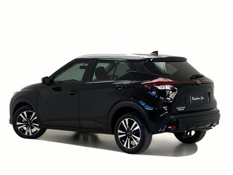 Nissan KICKS Play Sense 1.6 16V Flex Aut.