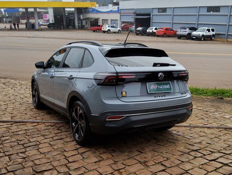 VolksWagen Nivus Highline 1.0 200 TSI Flex Aut.