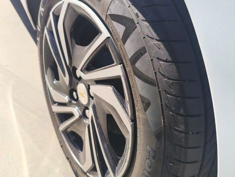Chevrolet ONIX SEDAN Plus LT 1.0 12V Flex 4p Mec.