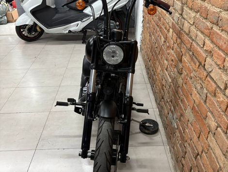 Harley BLACKLINE FXS