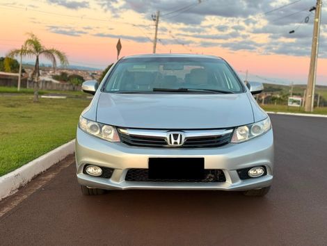 Honda Civic Sedan LXR 2.0 Flexone 16V Aut. 4p