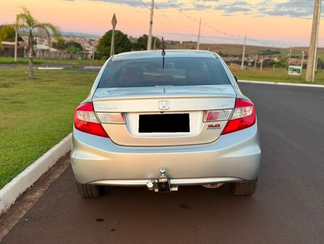 Honda Civic Sedan LXR 2.0 Flexone 16V Aut. 4p