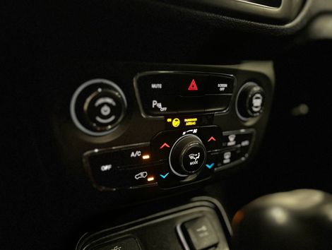 Jeep COMPASS LONGITUDE 2.0 4x2 Flex 16V Aut.