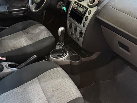 Ford Fiesta Sedan SE 1.6 16V Flex 4p