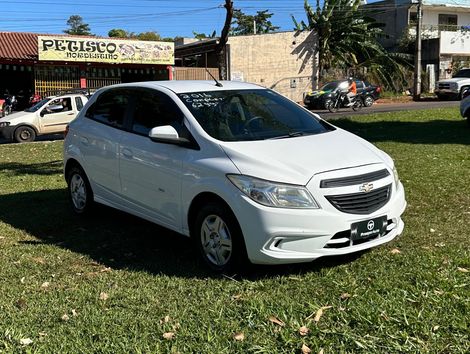 Chevrolet ONIX HATCH LS 1.0 8V FlexPower 5p Mec.