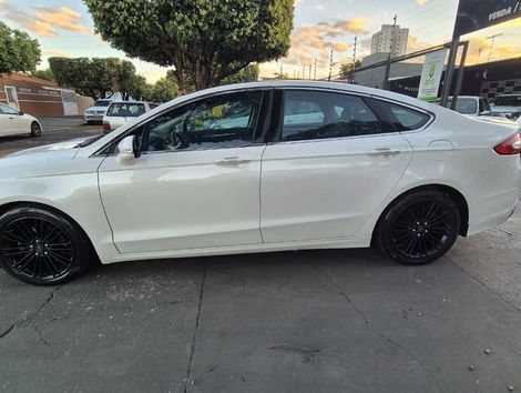 Ford Fusion Titanium 2.0 GTDI Eco. Fwd Aut.