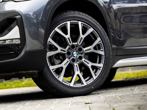BMW X1 SDRIVE 20i X-Line 2.0 TB Active Flex