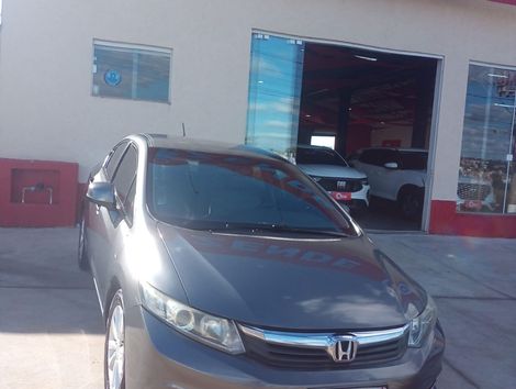 Honda Civic Sedan LXS 1.8/1.8 Flex 16V Mec. 4p