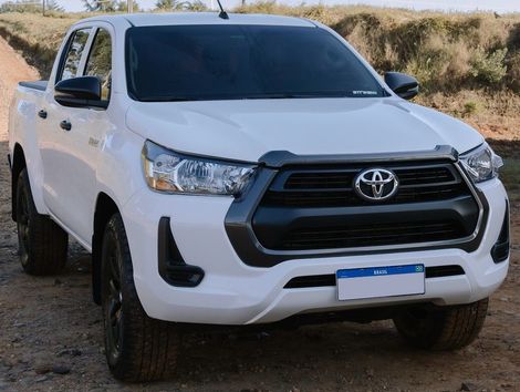 Toyota Hilux CD 4x4 2.8 Diesel Mec.