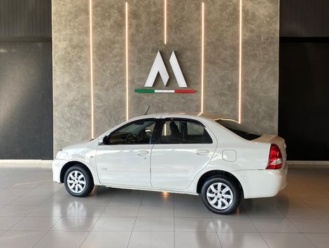 Toyota ETIOS XS Sedan 1.5 Flex 16V 4p Aut.