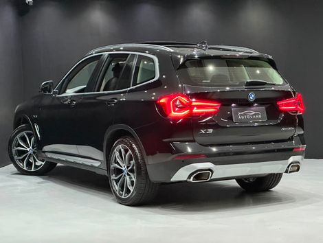 BMW X3 XDRIVE 30e X-Line Turbo Aut. (Híb.)