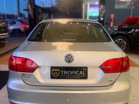 VolksWagen JETTA Comfortline 2.0 T.Flex 8V 4p Tipt.