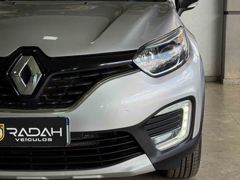 Renault CAPTUR Intense 2.0 16V Flex 5p Aut.