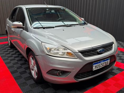 Ford Focus Sedan 2.0 16V/2.0 16V Flex 4p Aut.