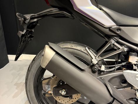 YAMAHA YZF R-3 CONNECTED 321/ABS
