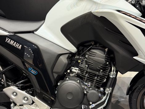 YAMAHA FZ25 250 FAZER CONNECTED